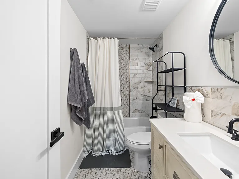 Maxwell Dr SW — Photo 32