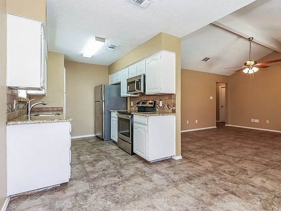 2nd image of 6520 Constitution Dr