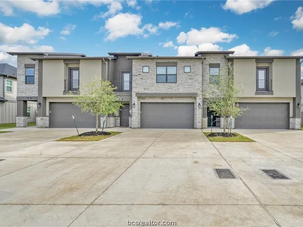 535 Momma Bear Dr, College Station, TX 77845