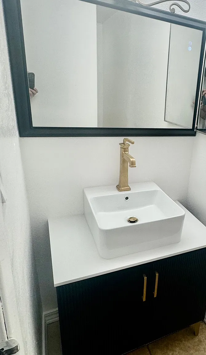 2 bed, 2.5 bath, 1102 sqft, $2,700 — Photo 2