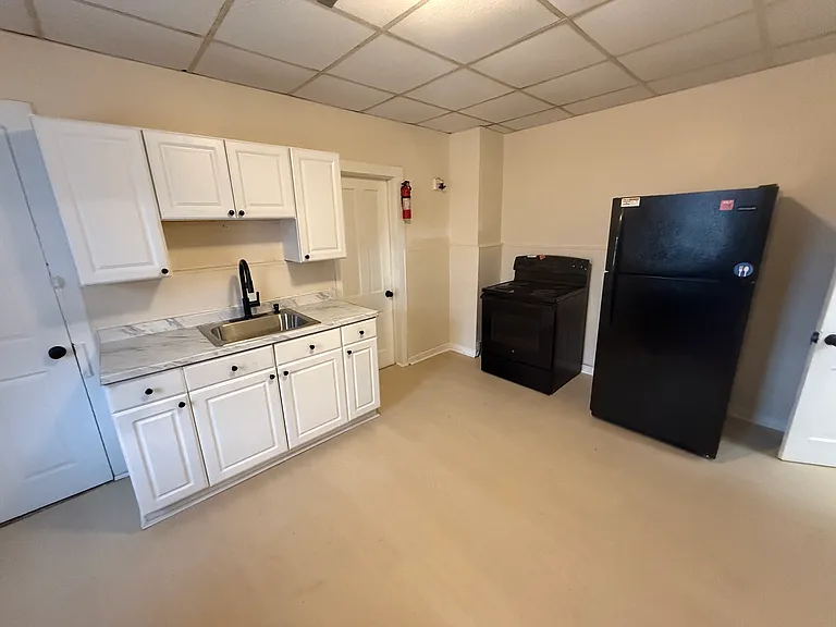 414 Hickory St #3 — Photo 2