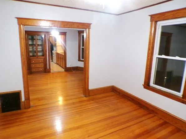 230 Broadway Floor 2, Lynn, MA 01904