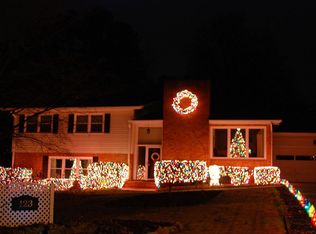 123 Crestview Rd, Raleigh, NC 27609