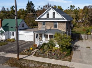 280 John St, Orillia, ON L3V 3H9