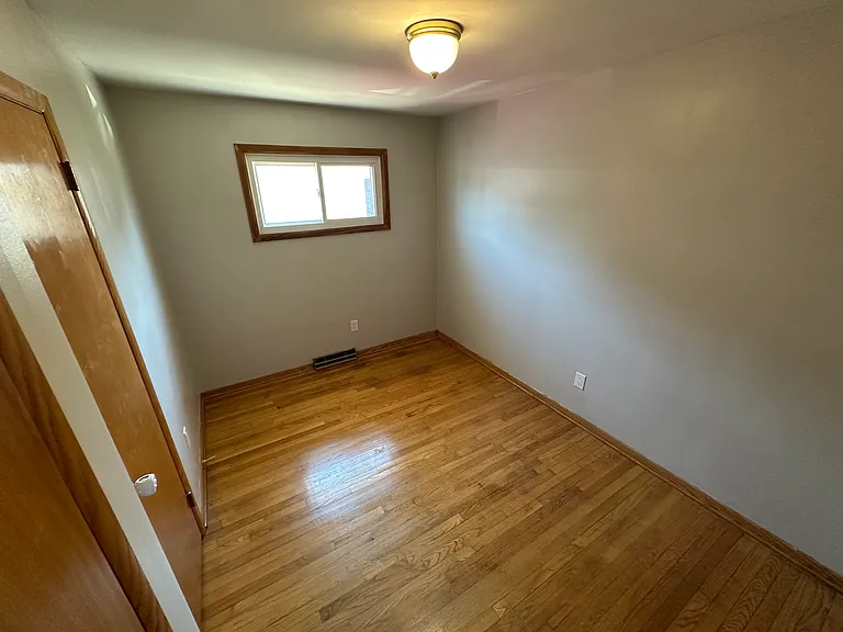 649 E Hopocan Ave — Photo 7