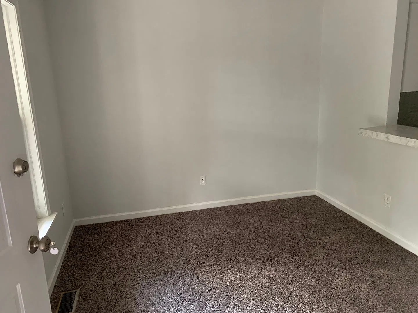 Updated 3 Bed, 2 Bath Home | Available July 30 — Photo 4