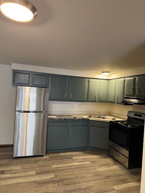 1st image of 1908-16 W Vermont Ave #1916-4