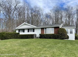 126 Valley View Ter, Fell, PA 18421