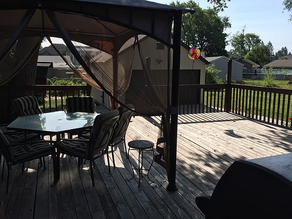 5th image of 2141 Elmira Ave
