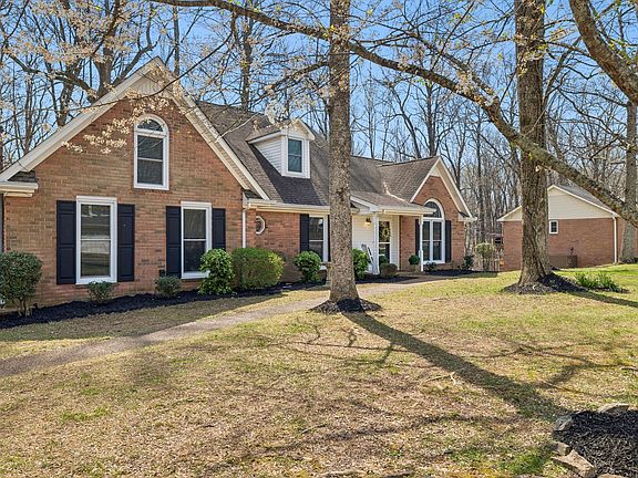 2nd image of 1128 Stillhouse Rd