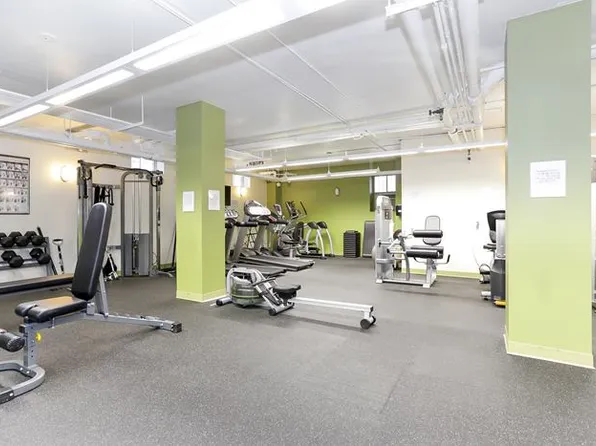 750 Kappock Street image 15 of 17