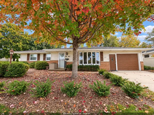 463 Saint Bernard Dr, Green Bay, WI 54302