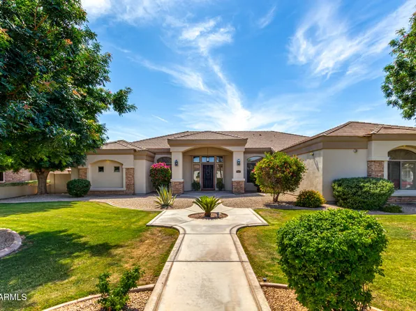 320 N PORTLAND Avenue, Gilbert, AZ 85234