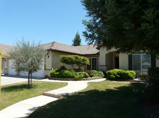 2854 Rialto Ave, Clovis, CA 93611