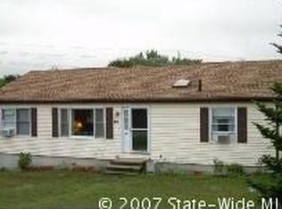 14 Lorraine Rd, Westerly, RI 02891