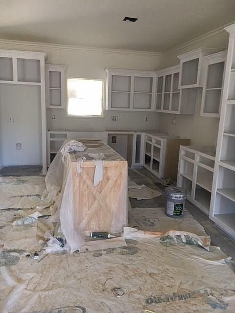 2nd image of 1013 Jag Ln
