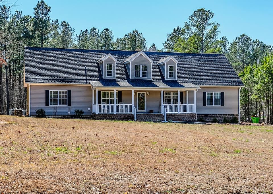 1st image of 151 Halyard Dr