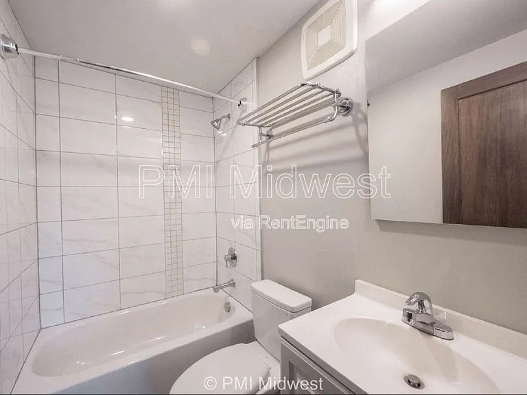 Priscilla Apartments — Photo 48