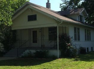715 N 2nd St, Burlington, KS 66839