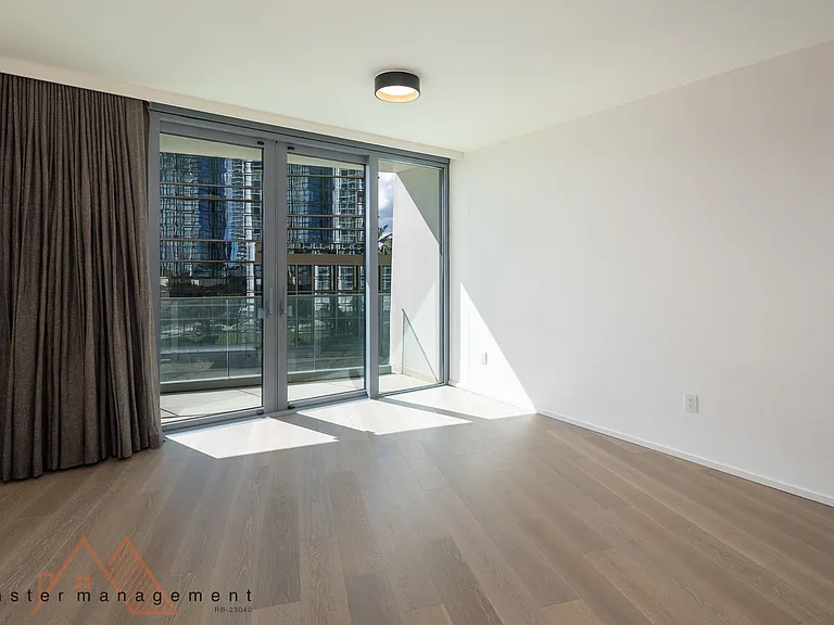 1000 Auahi St #705 — Photo 9
