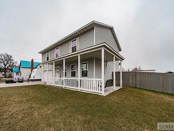 2nd image of 436 E 1 S