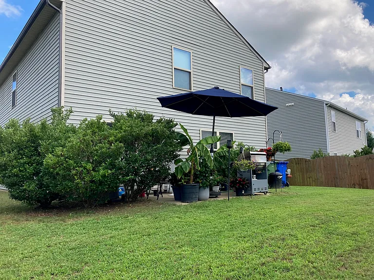 2510 Perthshire Ln — Photo 6