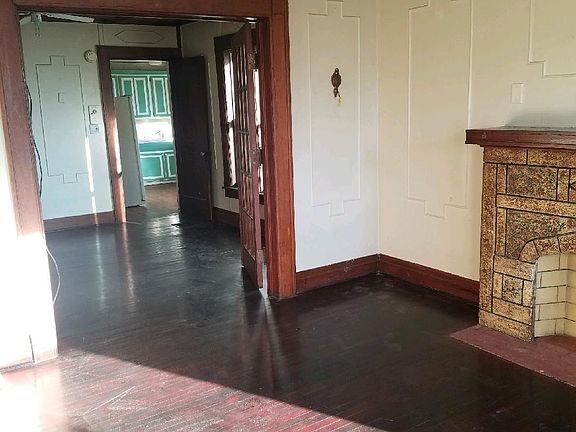 2nd image of 728 Franklin St #1