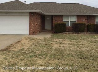 3729 W Overland St, Springfield, MO 65807