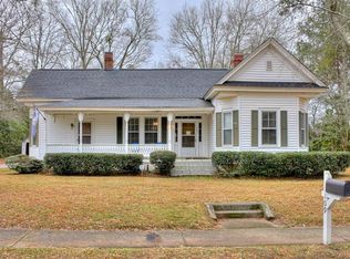 109 Calhoun St, Johnston, SC 29832