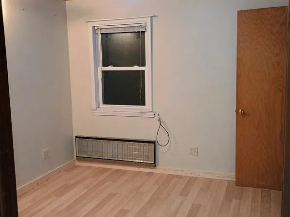 1325 9th St S, Virginia, MN 55792