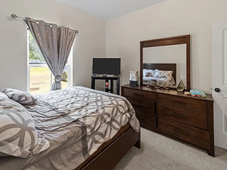 491 Lake Rosalind Dr — Photo 35