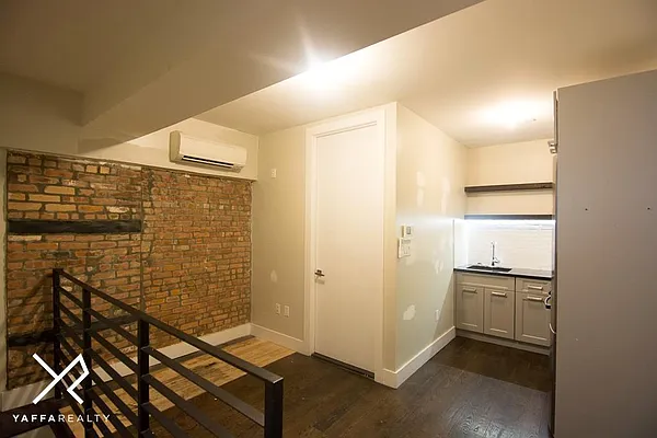 Rented by Yaffa Realty LLC | media 5