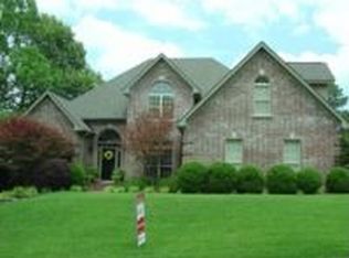 34 Saratoga Dr, Little Rock, AR 72223