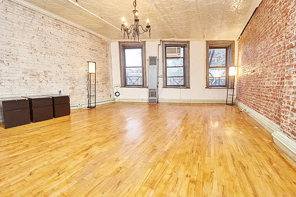 Rented by One Eleven Residential, Inc. | media 20