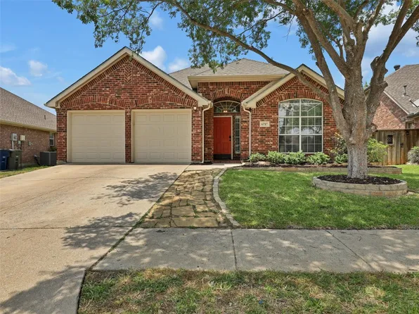 6717 Woodcrest Ln, Sachse, TX 75048
