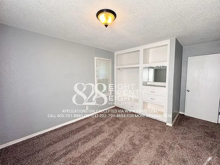1004 Holly Dr — Photo 15