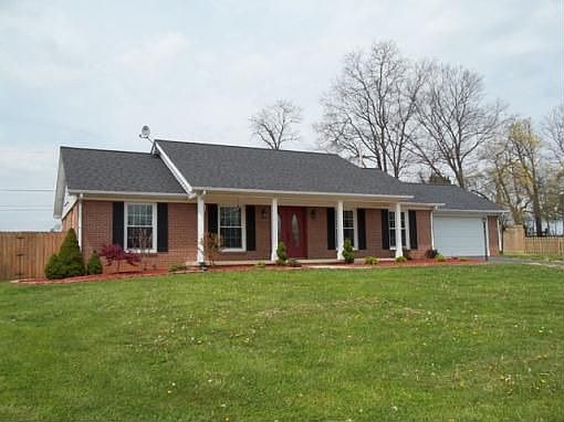 2nd image of 19459 Pleasant View Dr