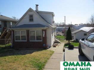 4417 S 38th St, Omaha, NE 68107