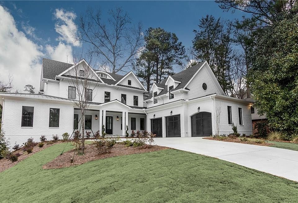 2nd image of 315 Eppington Dr NW