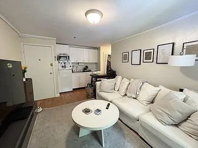 1477A Beacon St #105 — Photo 3