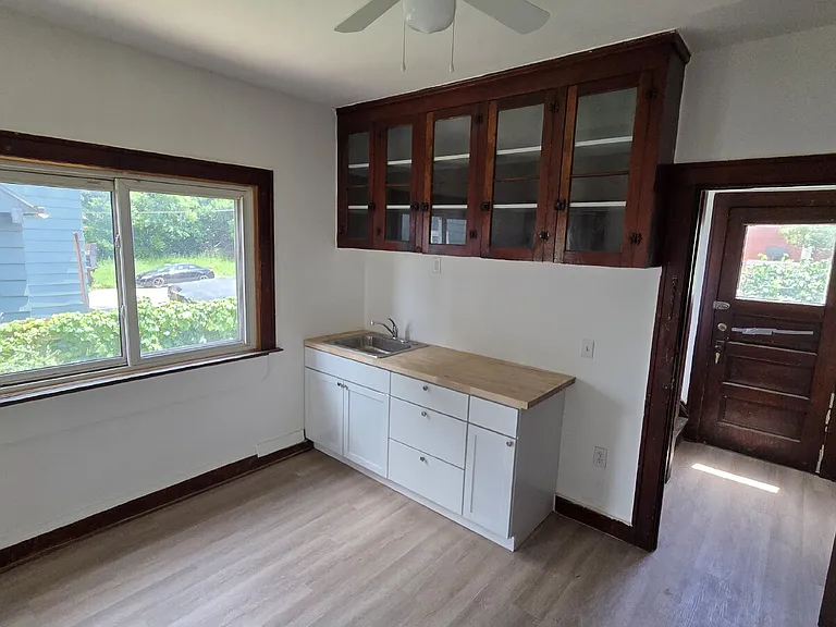 3505 Poe Ave — Photo 4