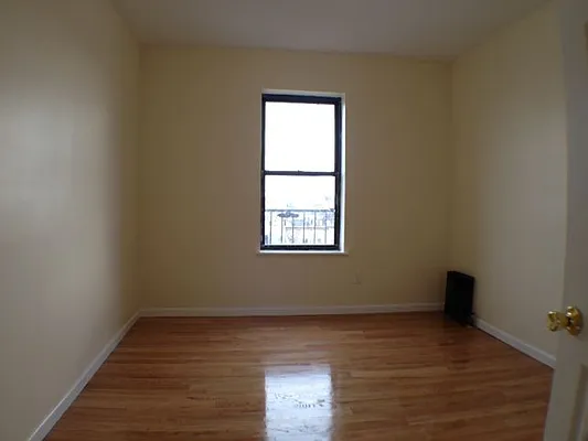 Rented by Nooklyn NYC LLC | media 5