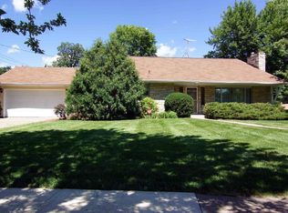 2039 Norfolk Ave, Saint Paul, MN 55116