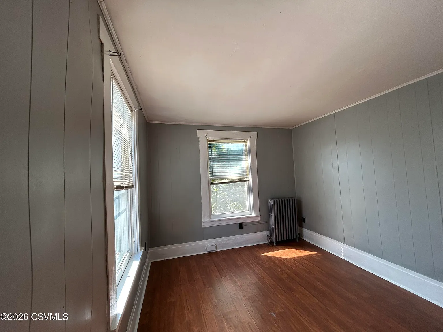 2 bed, 960 sqft, $1,100 — Photo 2