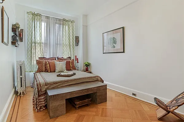 Sold by Corcoran | media 7