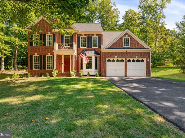 14001 Holly Forest Dr, Manassas, VA 20112