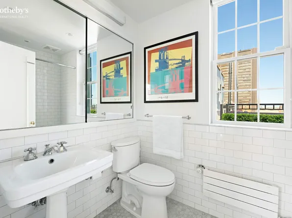 9 East 96th Street image 14 of 17