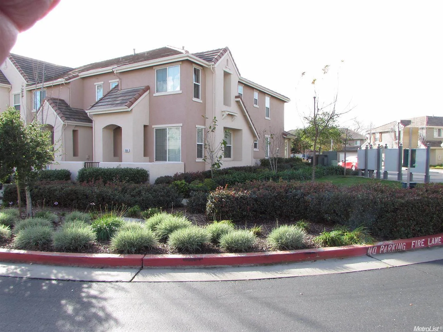 2006 Esplanade Cir photo 1