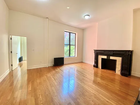 Rented by Living New York | media 3