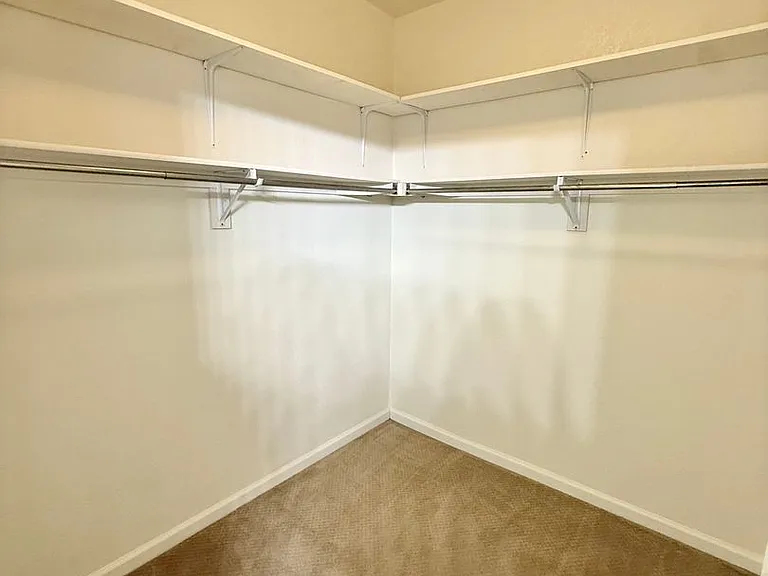 4675 Hahns Peak Dr #101 — Photo 23
